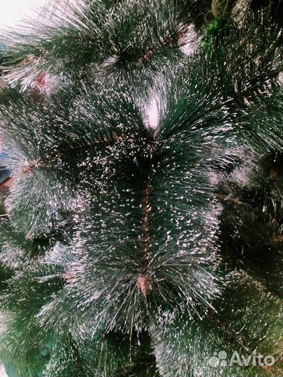 Новогодняя ель (ёлка)