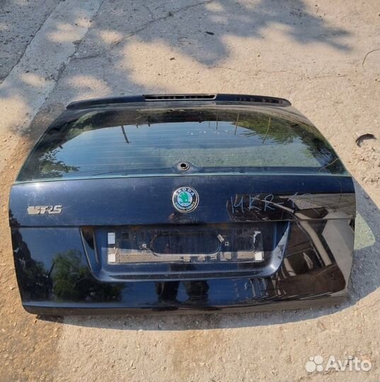 Крышка багажника Skoda Octavia A5