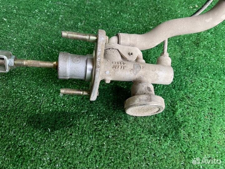 Главный цилиндр сцепления Primera Almera X-Trail