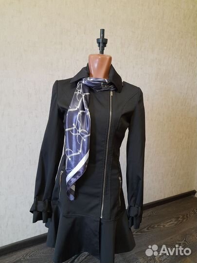 Плащ женский новый