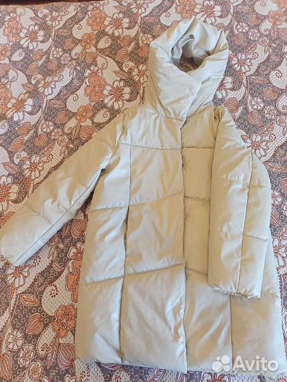 Женское пальто из искусственной кожи