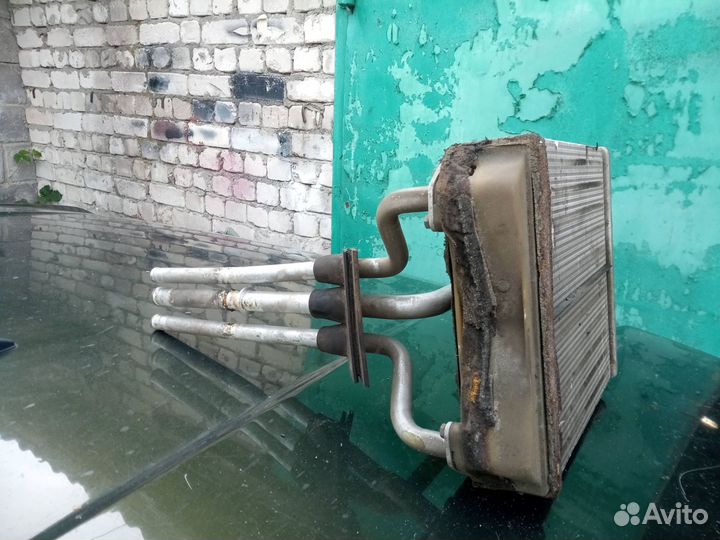 Радиатор печки Мерседес 126