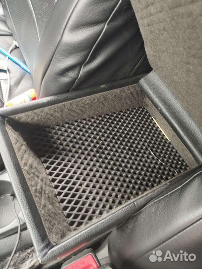 Шторки подлокотник