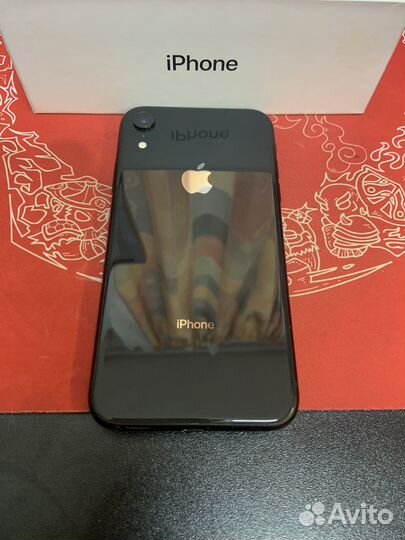 iPhone Xr, 64 ГБ