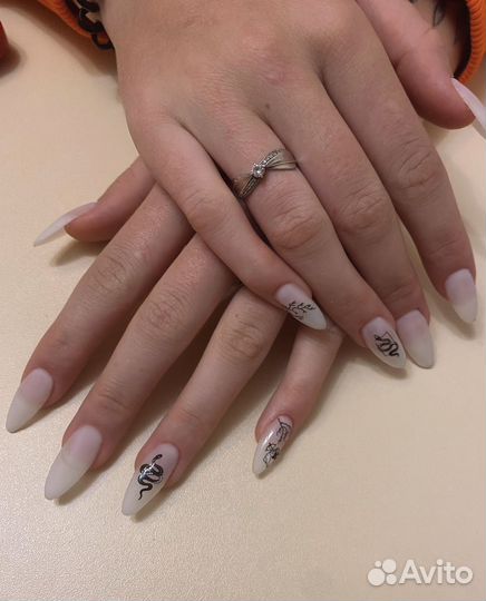 Наращивание ногтей