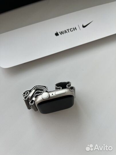 Смарт-часы Apple Watch Series 7 - 41 мм