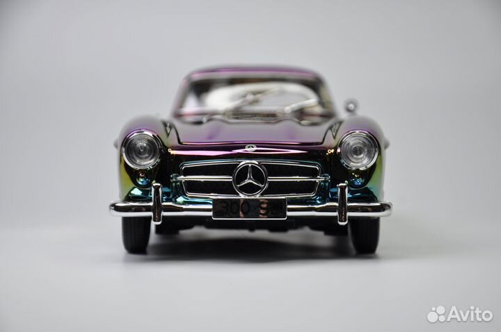 Модель авто Mercedes-Benz 300SL 1954 1:24 металл