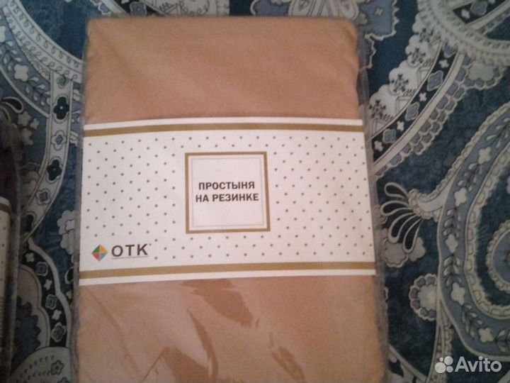 Простынь на резинке