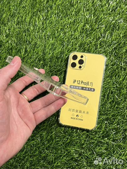 Силиконовый чехол на iPhone 12 Pro
