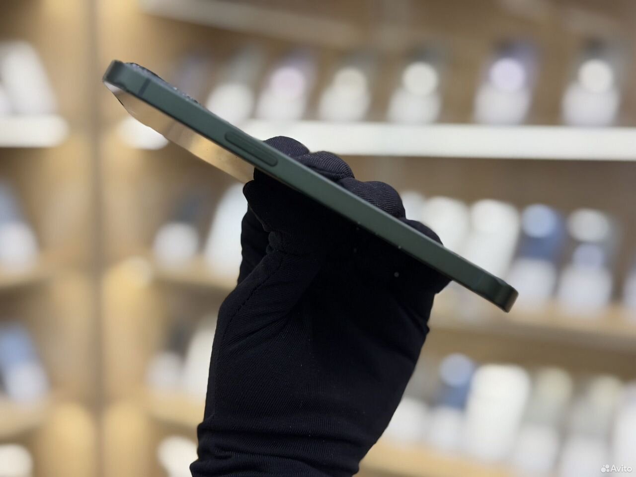 iPhone 13, 256 ГБ, SIM + eSIM