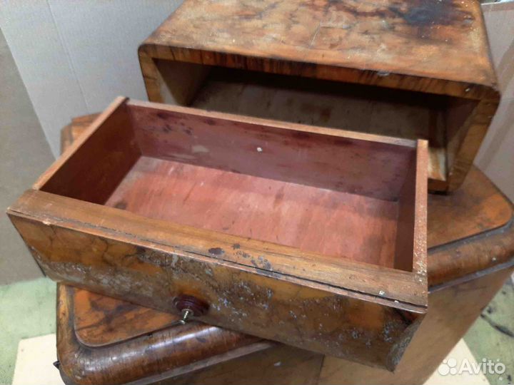 Тумба прикроватная старинная с ящиком сверху (3)