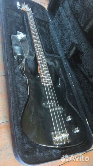 Бас гитара Washburn XB100