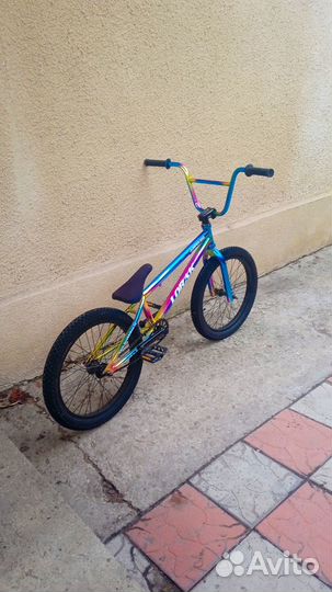 Трюковой велосипед bmx