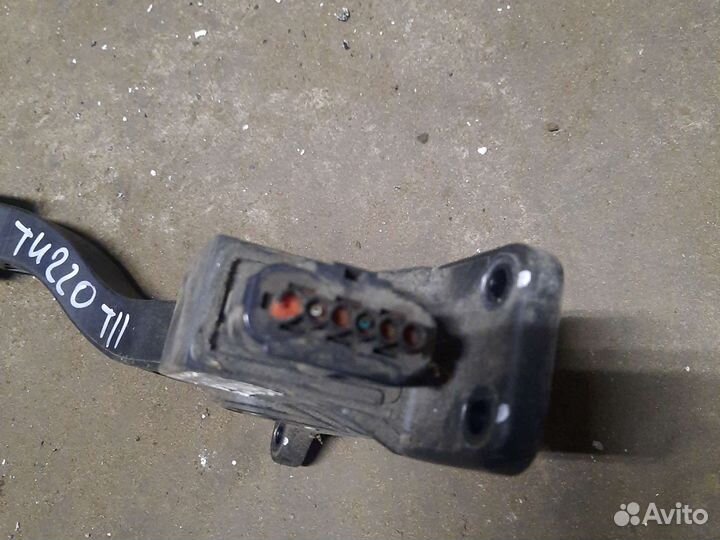 Педаль газа chery tiggo t11