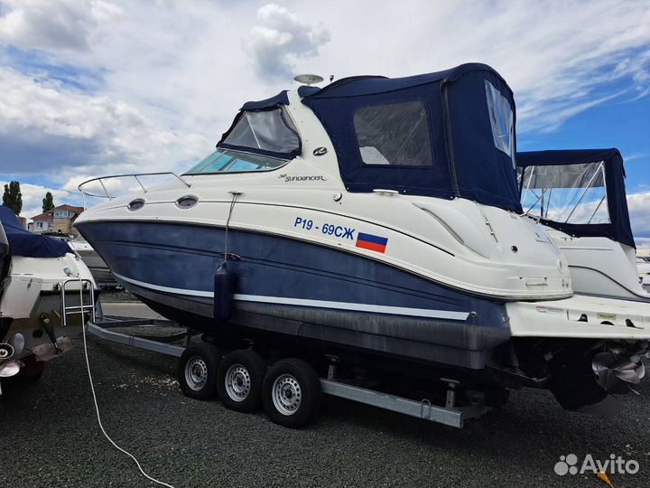 Катер Sea Ray 315 Sundancer + Mercruiser 2x220 лс