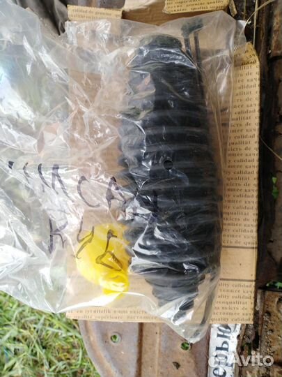 Пыльник рулевой рейки нисан куб