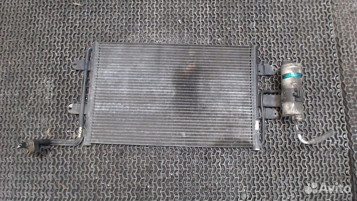 Радиатор кондиционера Audi TT, 2000