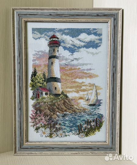 Картина вышитая крестом 