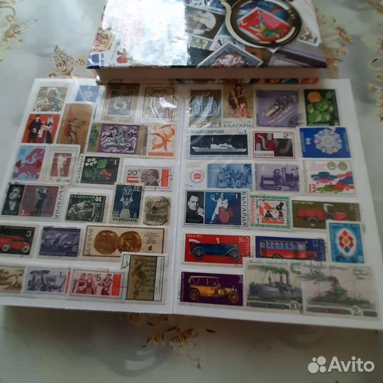 Марки в новых альбомах Коллекционные. 633 шт