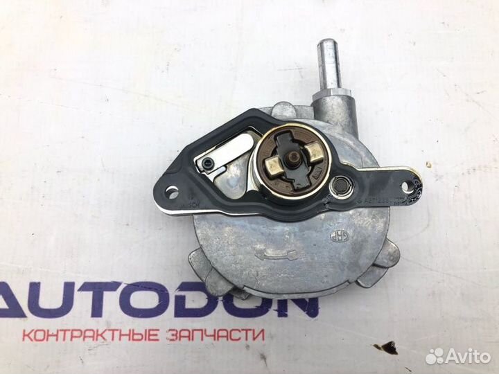 Насос вакуумный Mercedes C-Class W204 М271/860/1.8