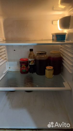 Продам холодильник атлант