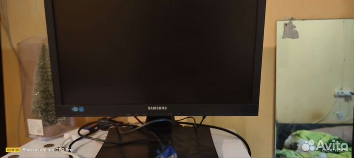 Монитор Samsung