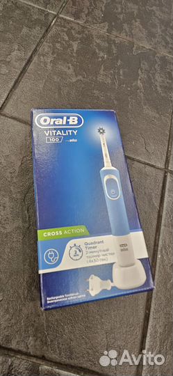 Зубная щетка oral b vitality 100