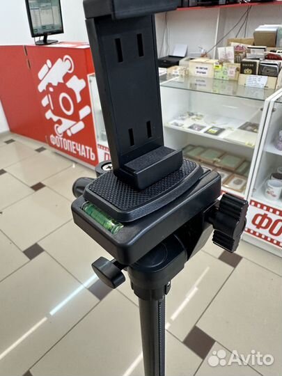 Штатив для фотоаппарата и телефона