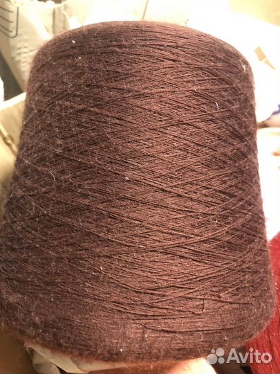 Пряжа для вязания на бобинах