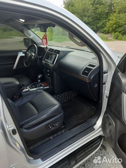 Toyota Land Cruiser Prado 2.8 AT, 2018, 198 000 км