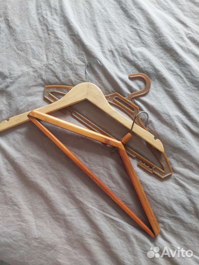 Вешалки плечики деревянные