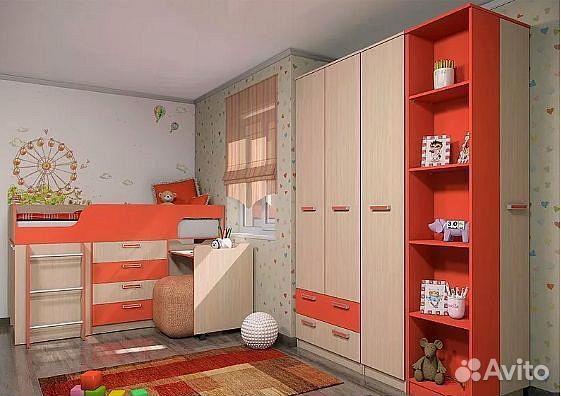 Мебель для детской. Рабочий стол школьника