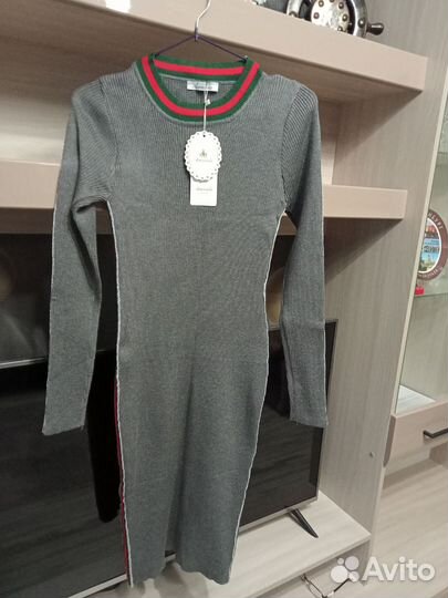 Платье женское 46(серое)