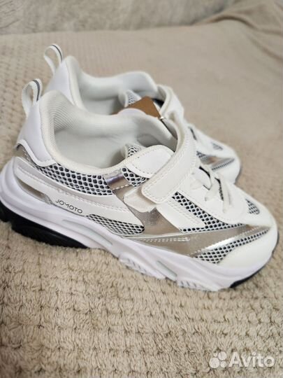 Кроссовки 35 размер