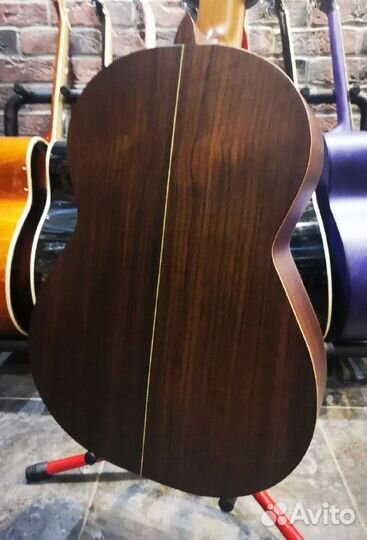 Классическая гитара + чехол (испания)