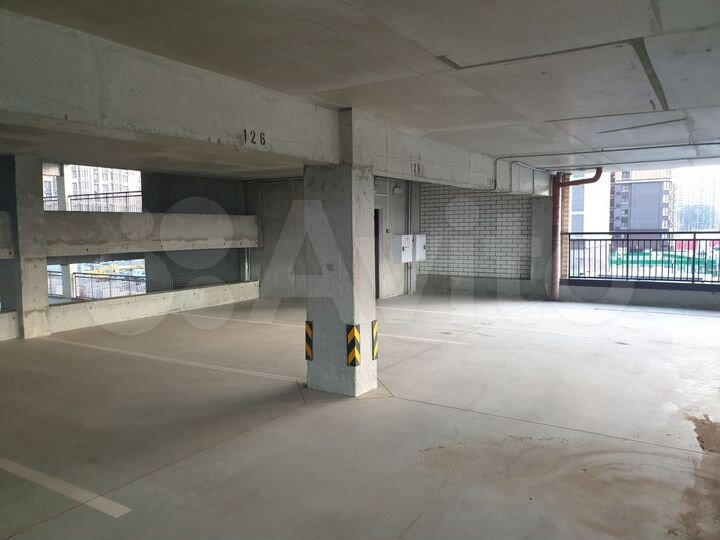 Машиноместо, 13 м²