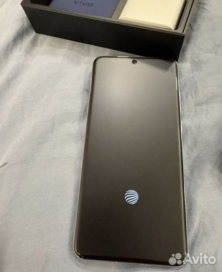 vivo X200 Pro, 12/256 ГБ