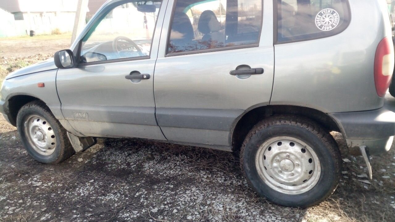 Chevrolet Niva: фото владельца