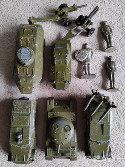 Игрушки. Военная техника. СССР. + солдатики