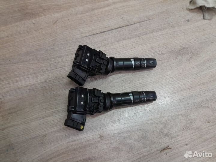 Переключатель дворников Hyundai Solaris I (2010—20