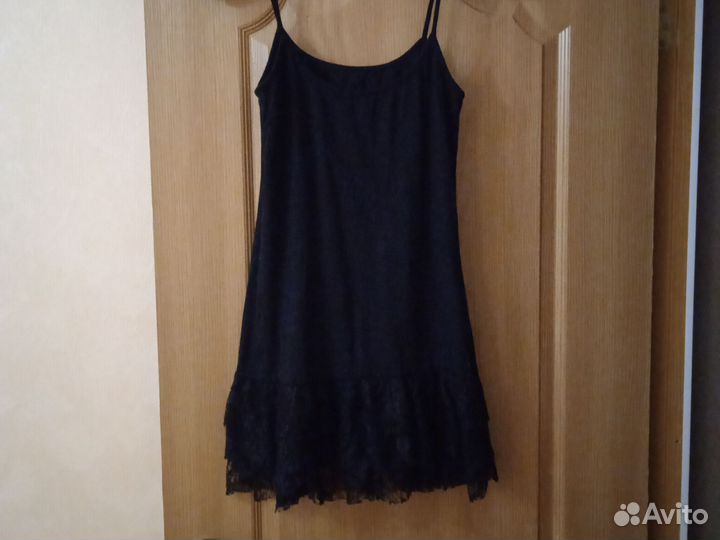 Платье женское 42 44