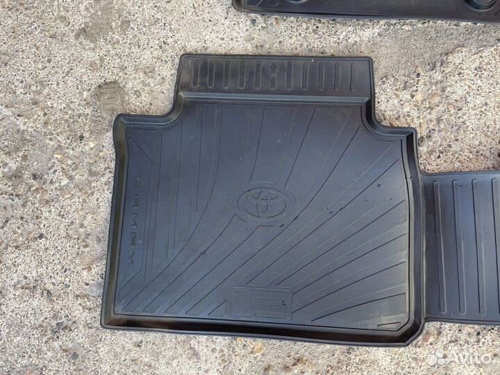 Коврики в салон Тойота Камри 70 Б/У