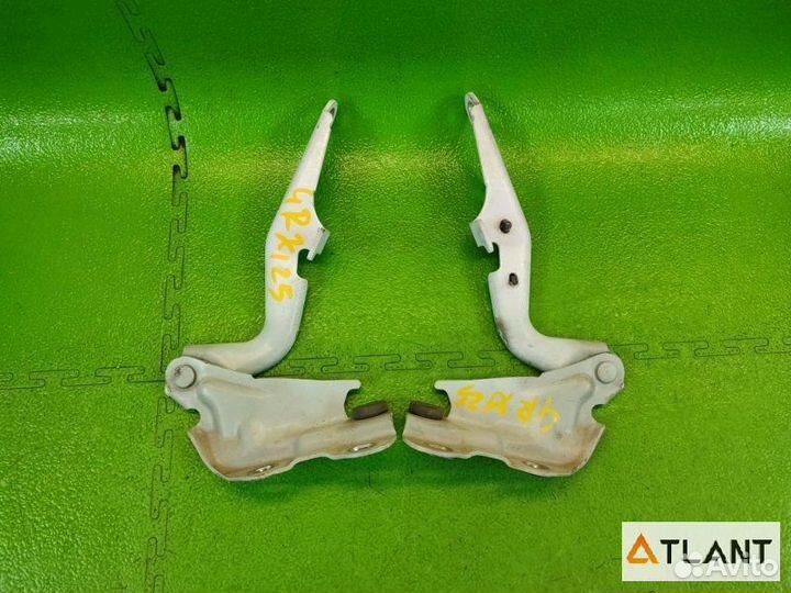 Петля капота toyota mark X