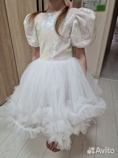 Шикарное платье для девочки