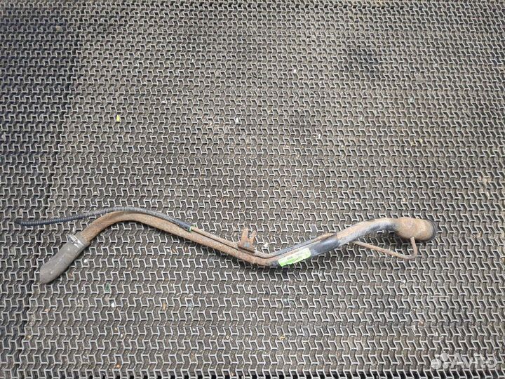 Горловина заливная топливная Chrysler Voyager, 200