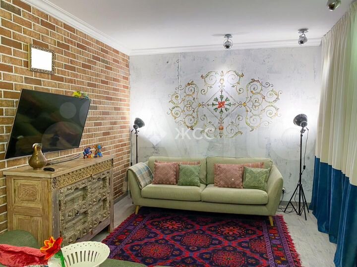 2-к. квартира, 65,2 м², 12/17 эт.