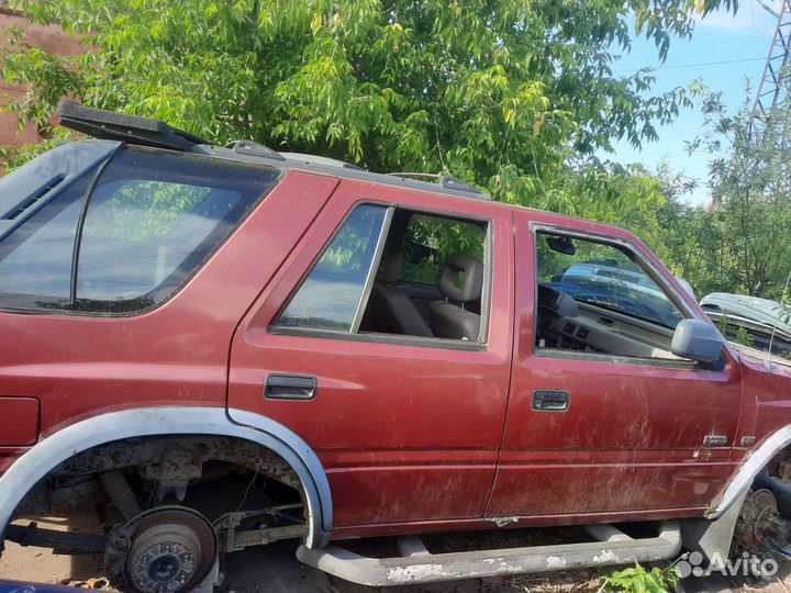 По Запчастям Исузу Родео