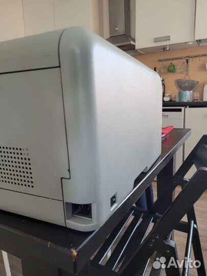 Цветной лазерный принтер бу