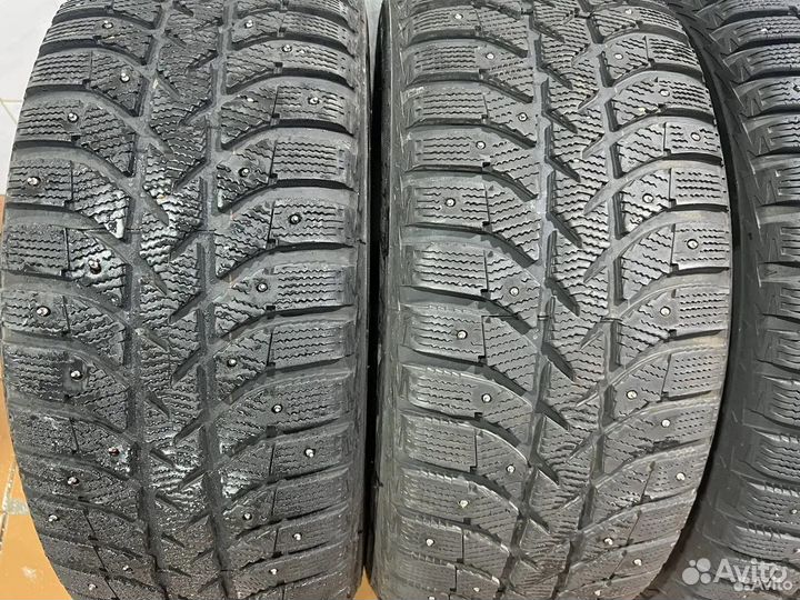 Bridgestone Ice Cruiser 5000 235/60 R16 100