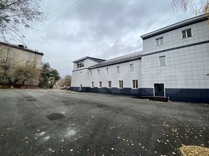 Помещение свободного назначения, 100-400 м²